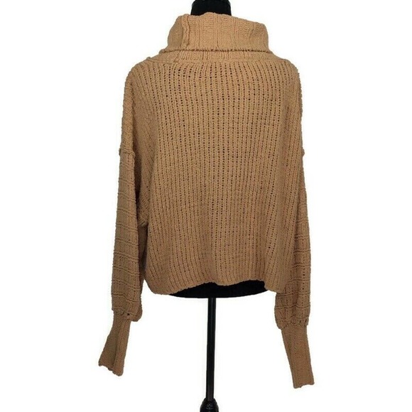 Free People Be Yours Cowl Neck Sweater Oversize Cozy Knit Beige NEW $128 - Picture 4 of 5